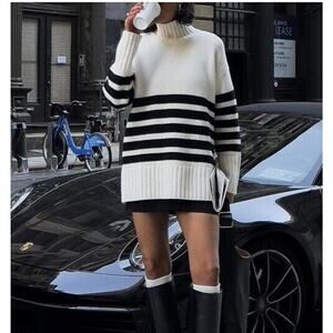 Commense Black and White Striped Women's Sweater